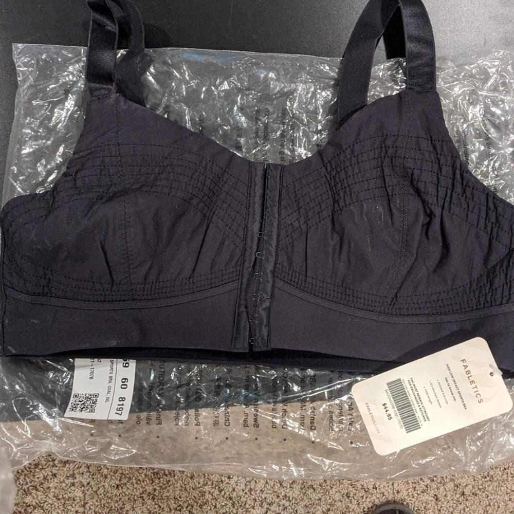 Fabletics Ines low impact sports bra